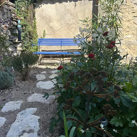 Bed and Breakfast Ancienne Eglise 3*