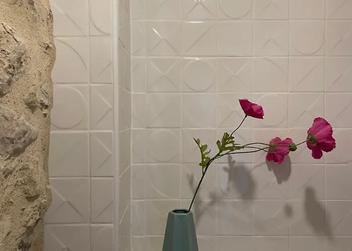 Ancienne Eglise 3* Vallérargues